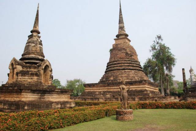 Sukhothai 073, Сукхотхай и Си Сатчаналай