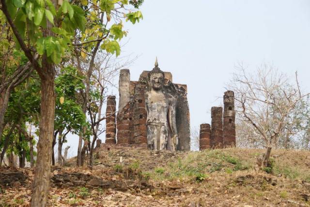 Sukhothai 102, Сукхотхай и Си Сатчаналай