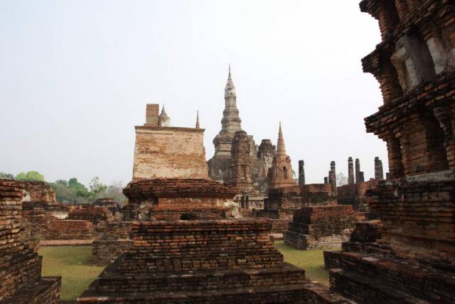 Sukhothai 041, Сукхотхай и Си Сатчаналай