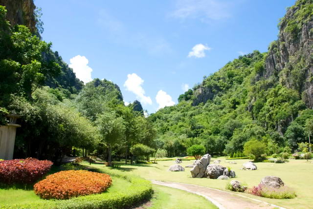     3, Nang Phan Thu Rut Natural Trail