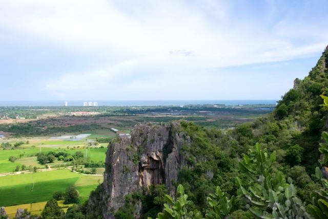     51, Nang Phan Thu Rut Natural Trail