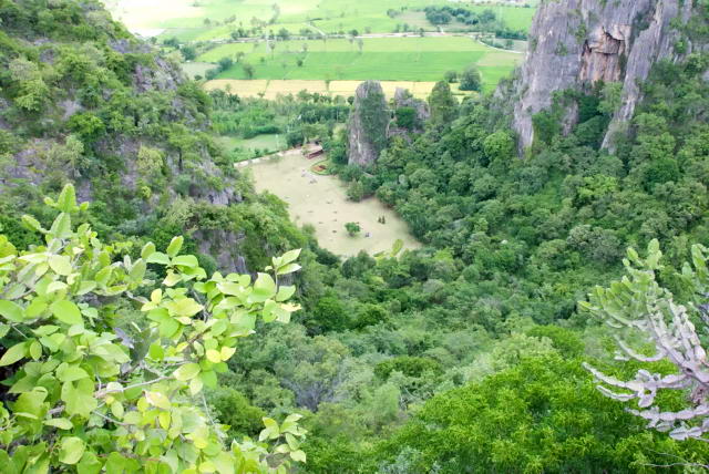     57, Nang Phan Thu Rut Natural Trail