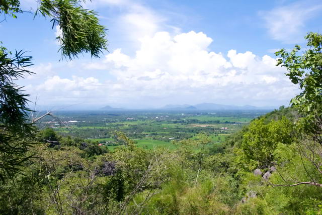     35, Nang Phan Thu Rut Natural Trail