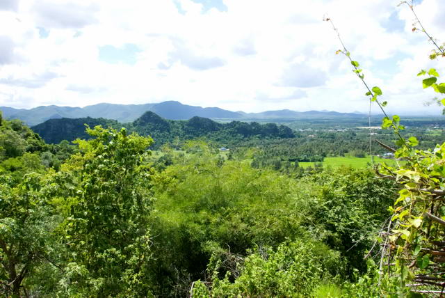     45, Nang Phan Thu Rut Natural Trail