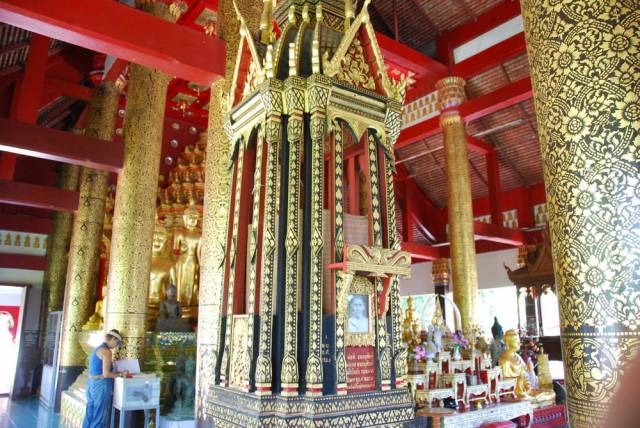 Wat Phra That Suthon Mongkhon Khiri 14, Путешествие на север Таиланда