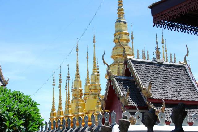 Wat Phra That Suthon Mongkhon Khiri 18, Путешествие на север Таиланда