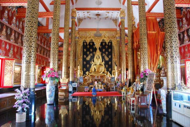 Wat Phra That Suthon Mongkhon Khiri 35, Путешествие на север Таиланда