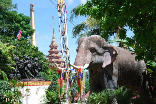 Wat Phra That Suthon Mongkhon Khiri 17, Путешествие на север Таиланда