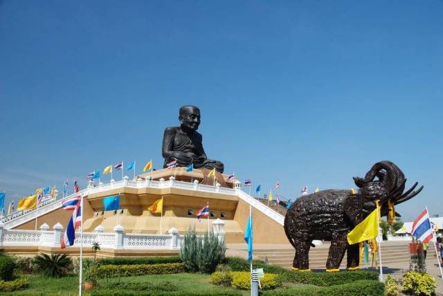 Wat Huay Mongkhon, Hua Hin 13, Храмы