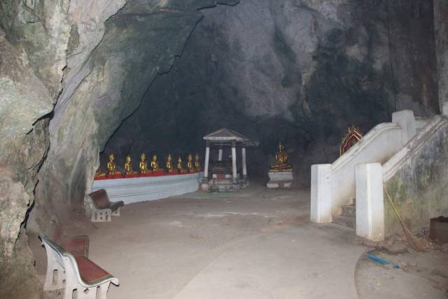 Khao Luang Cave, Petchaburi (6), Храмы