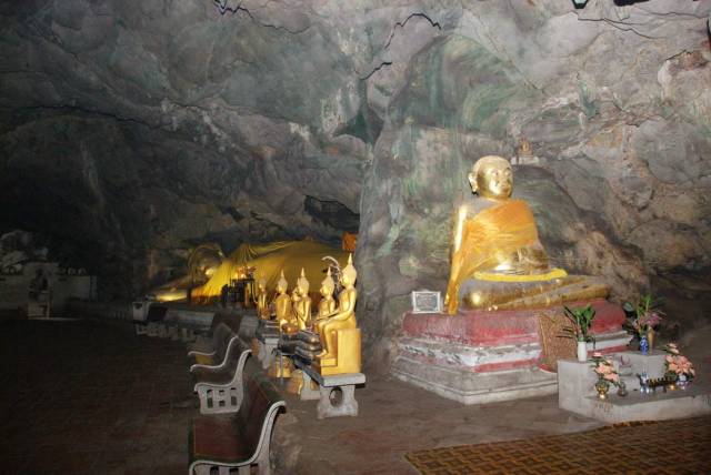 Khao Luang Cave, Petchaburi (31), Храмы