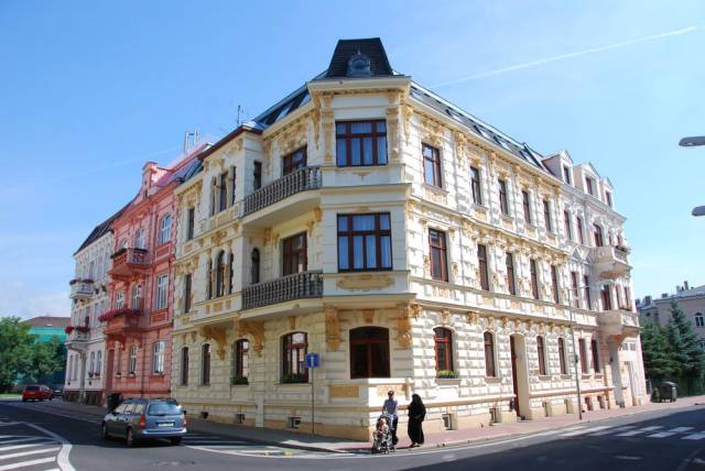 Teplice_J. V. Sladka_Usti nad Labem_Czech Republic_2011-0..., Теплица