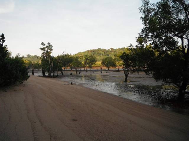 Koh Phayam_Ao Khao Kwai_Sunrise 39, Koh Phayam (остров Пайям, Ранонг)