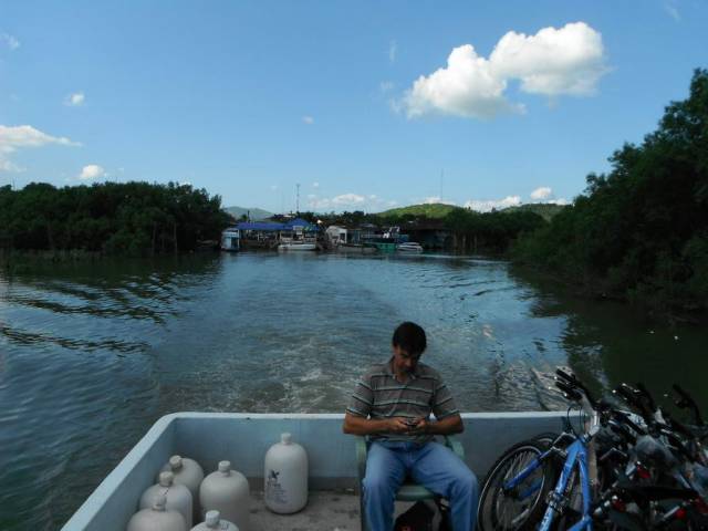 Ferry Ranong to Koh Phayam 09, Koh Phayam (остров Пайям, Ранонг)