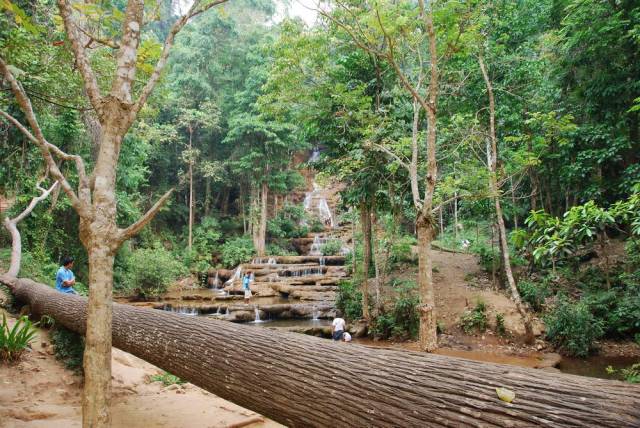 Mae Sot_Waterfall Pacharoen 19, Мае Сот