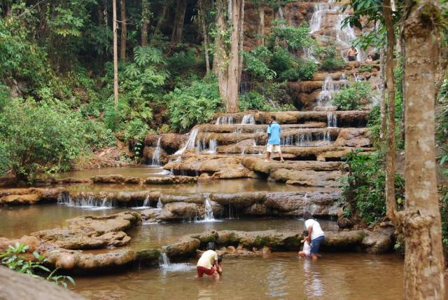 Mae Sot_Waterfall Pacharoen 22, Мае Сот