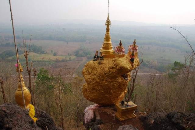 Mae Sot_Wat Phra That Doi Din Kiu 23, Мае Сот