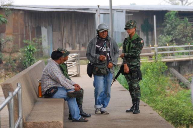 Mae Sot_Market Rim Moei 05, Мае Сот