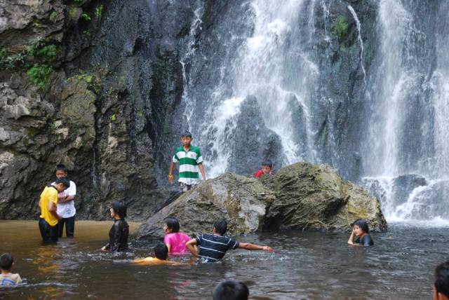 Khlong Lan Waterfall Kamphaeng Phet 23, Kamphaeng Phet