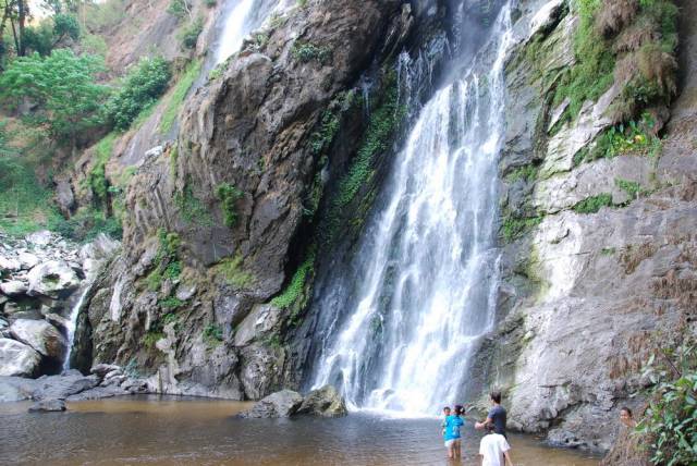 Khlong Lan Waterfall Kamphaeng Phet 55, Kamphaeng Phet