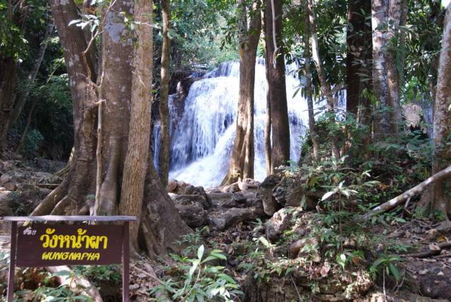 Huay Mae Khamin Waterfalls_Kanchanaburi 23, Канчанабури