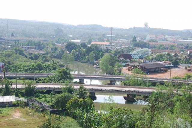 Surat Thani 04, Сурат Тани