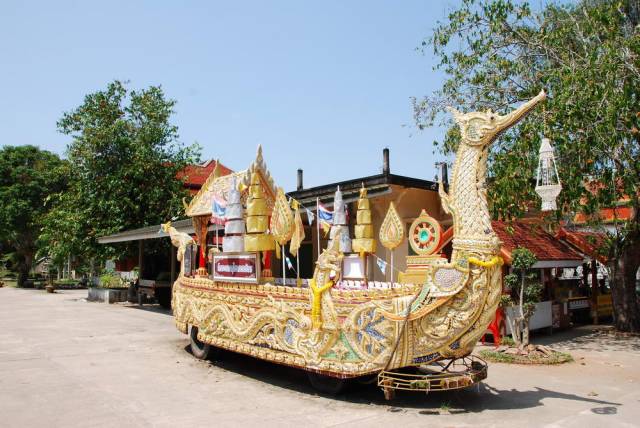 Surat Thani_ Phra Borom That Chaiya  25, Сурат Тани