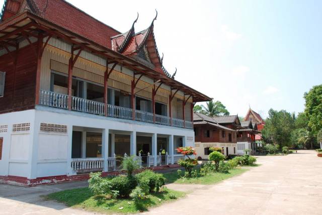 Surat Thani_ Phra Borom That Chaiya  24, Сурат Тани