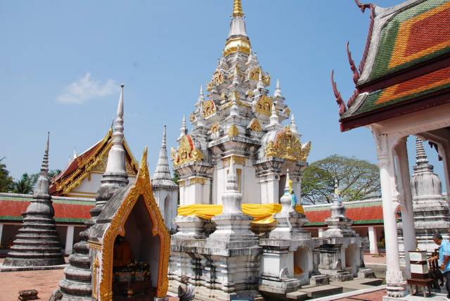 Surat Thani_ Phra Borom That Chaiya  09, Сурат Тани