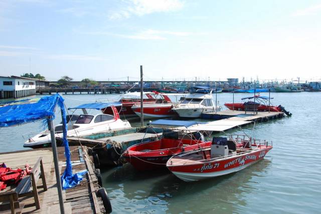 Ban Phe_Pier to Koh Samet 04, Районг