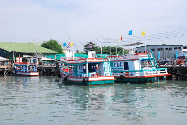 Ban Phe_Pier to Koh Samet 11, Районг